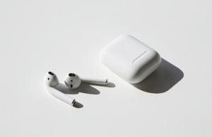 Apple AirPods