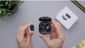 wireless earbuds with charging case