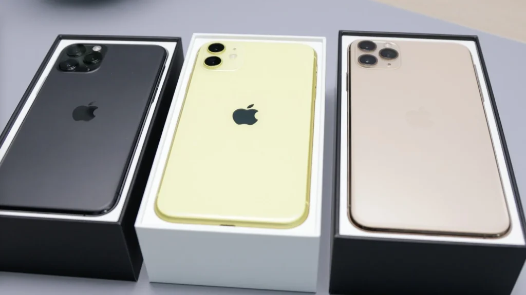 multiple iPhones in a box